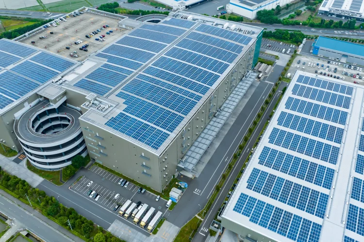 Industrie und urbane Energieversorgung mit Kompaktstationen